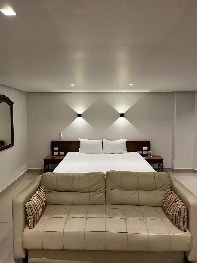 Hotel Plaza Kokai Cancun