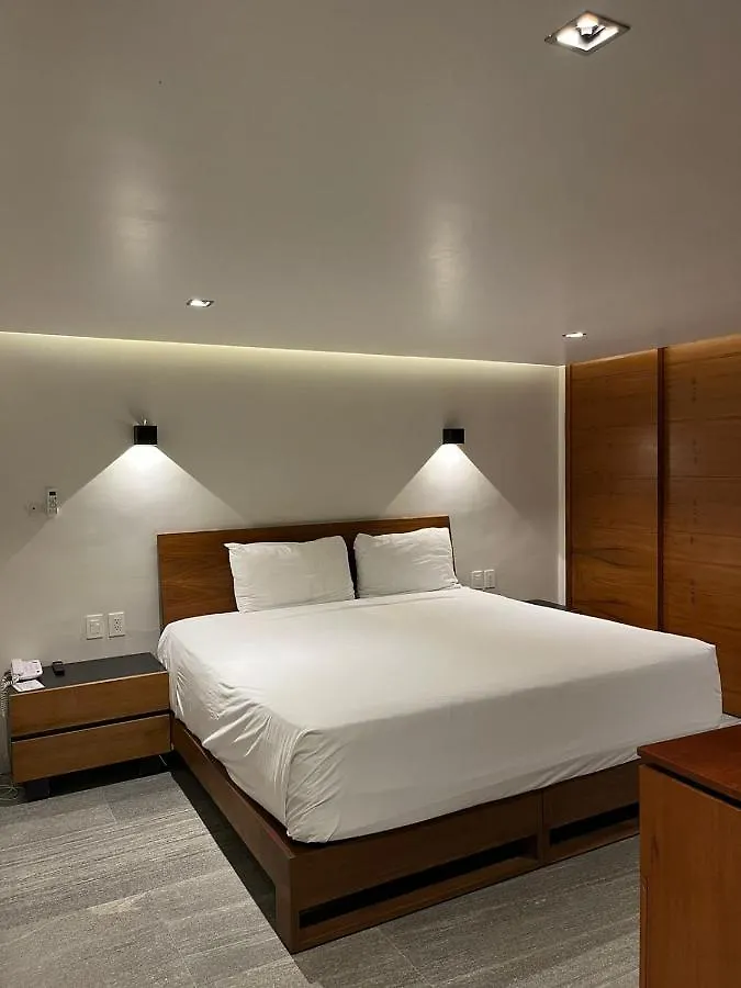Hotel Plaza Kokai Cancun