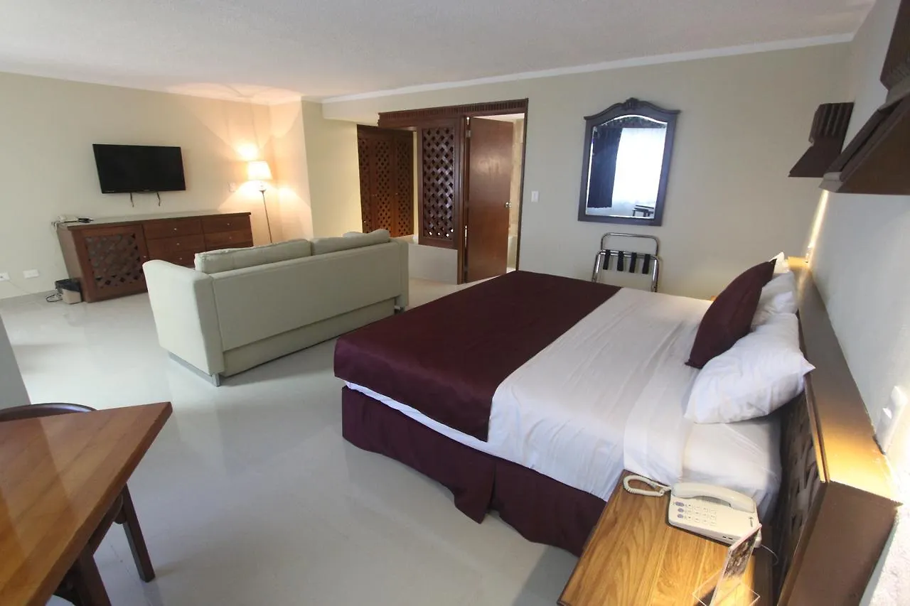 Hotel Plaza Kokai Cancun
