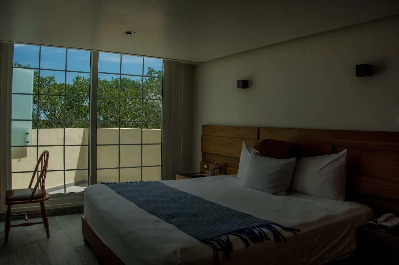 Hotel Plaza Kokai Cancun