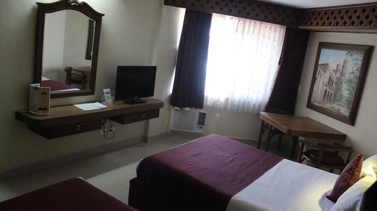 ****  Hotel Plaza Kokai Cancun Mexico