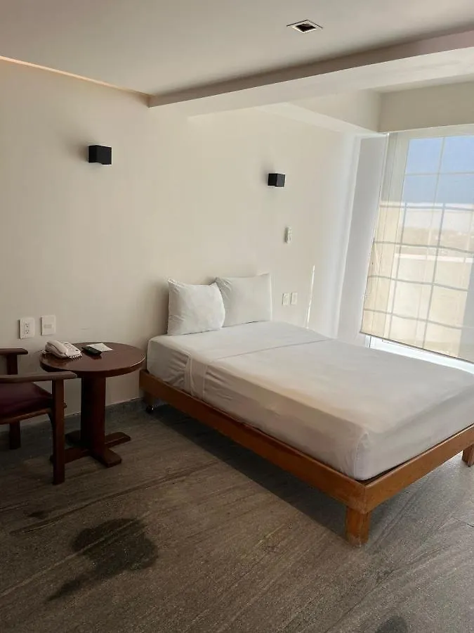 Hotel Plaza Kokai Cancún